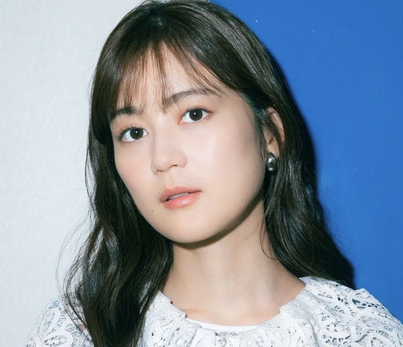 生田絵梨花が大竹しのぶと熱烈ハグ＆宮沢りえら豪華共演者との『リア王』舞台裏ショットを披露し大反響（THE FIRST TIMES） - Yahoo!ニュース