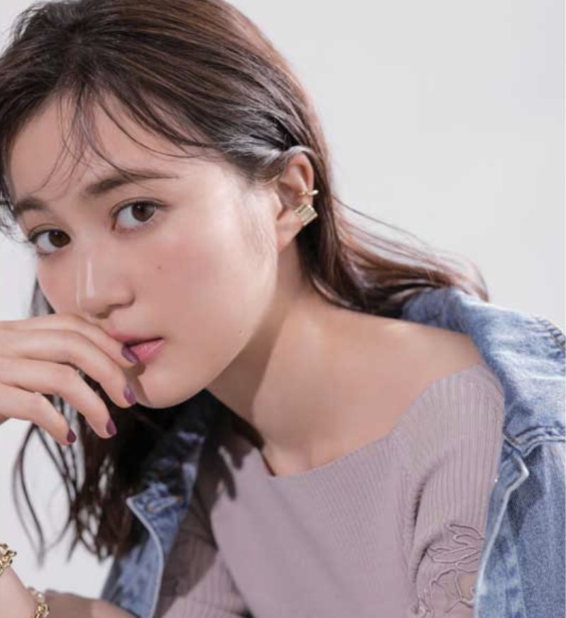 「雪の華」ピアノ弾き語り動画公開！ | 生田 絵梨花 | ソニーミュージックオフィシャルサイト - ソニーミュージックオフィシャルサイト