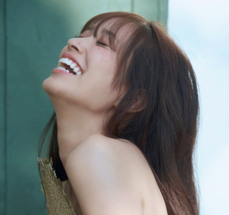 元日向坂46佐々木久美、手編みのニット帽公開「クオリティの高さにびっくり」「センスと技術がすごい」と反響 - モデルプレス