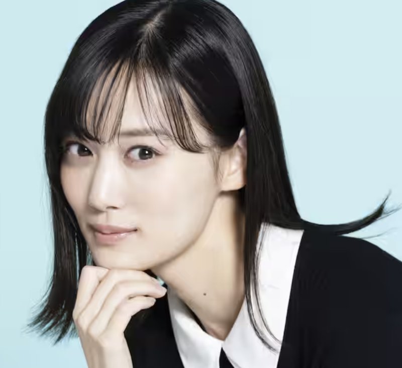 山下美月「2026年は反省しすぎない一年にしたい」未来のパートナーと一緒に乗りたいものとは？ - CanCam.jp