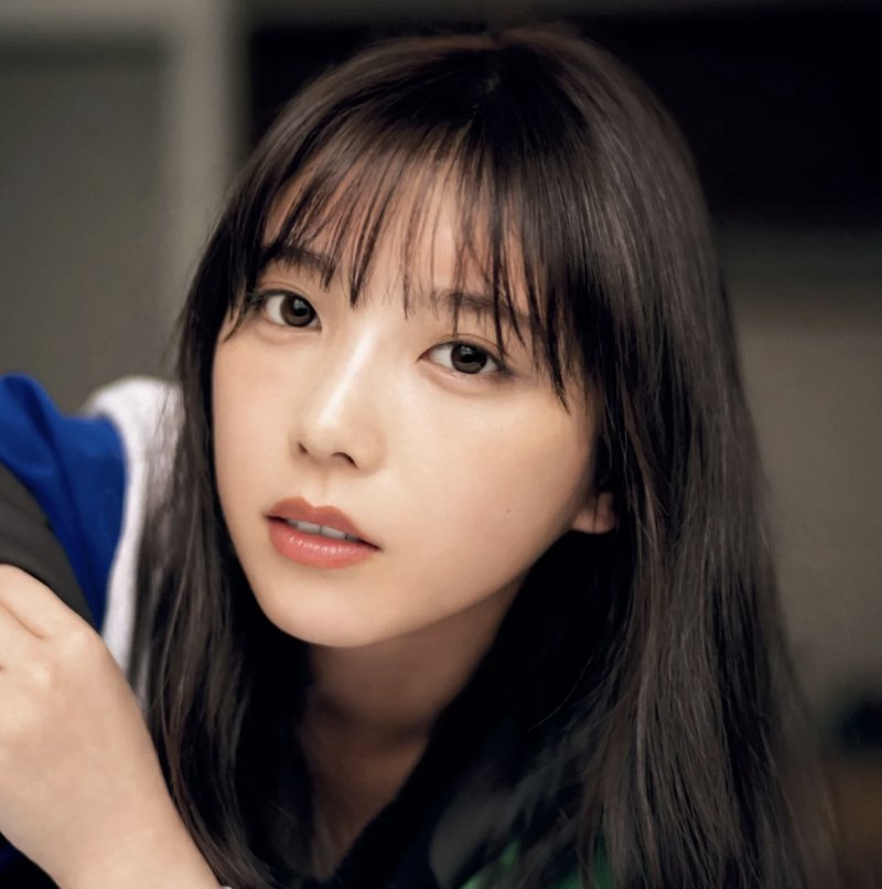 与田祐希（25）、五島列島での無防備なグラビアオフショットに「やはり海が似合う女」「海から打ち上げられたみたい」と反響 - ABEMA TIMES