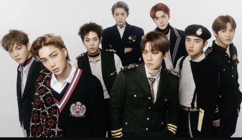 「EXO」SUHO、イ・ドンフィ主演「メソッド演技」を応援…「親交を超えて本当に素晴らしい映画」 - wowKorea