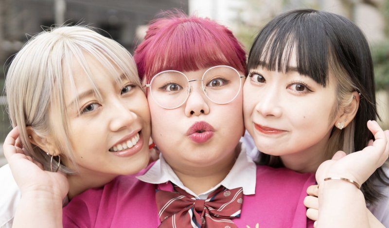 くれいじーまぐねっとがカラーダメージにも負けないサラツヤ髪を魅せる！ジマレイン酸誘導体*¹配合ヘアマスクの新デジタルCMに出演 - PR TIMES